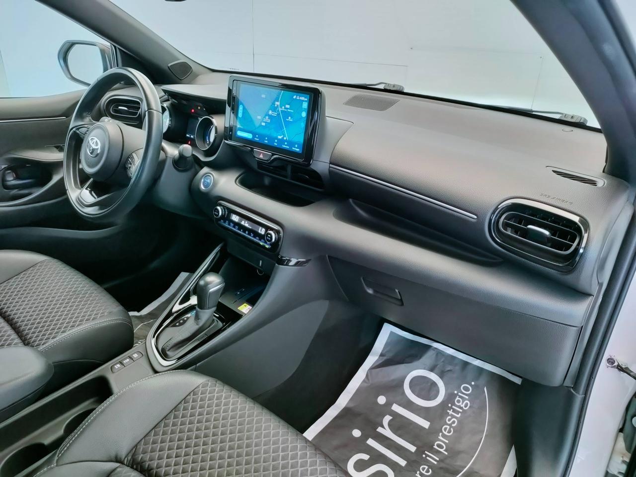 TOYOTA Yaris IV 2020 - Yaris 1.5h Style
