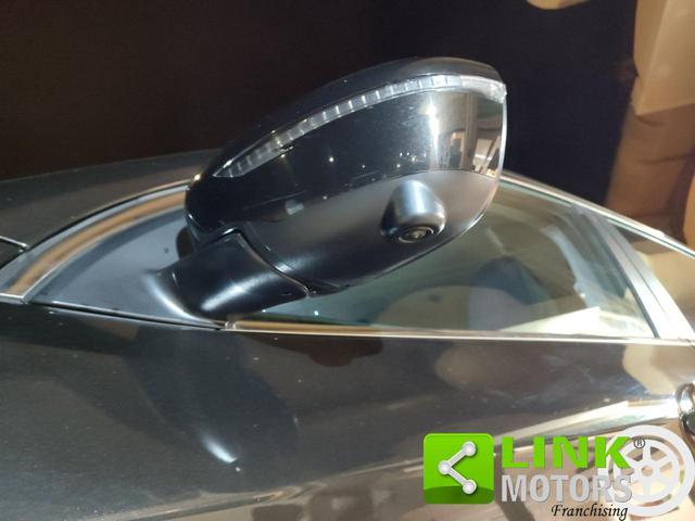 NISSAN Qashqai 1.5 dCi N-Connecta