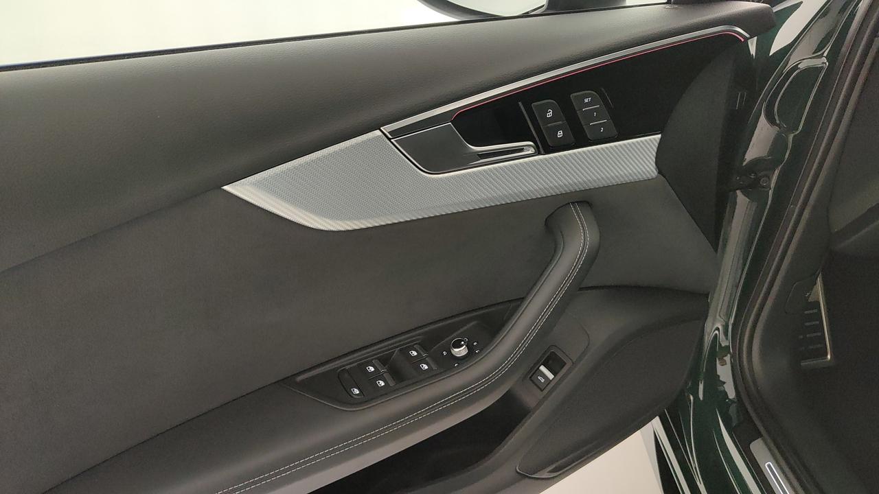 AUDI A4 V 2019 Avant - rs4 avant 2.9 tfsi quattro 450 cv tip