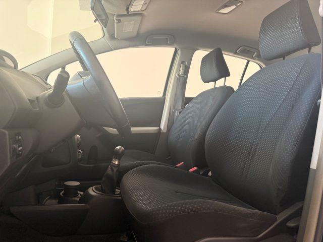TOYOTA Yaris 1.0 5PORTE Sol