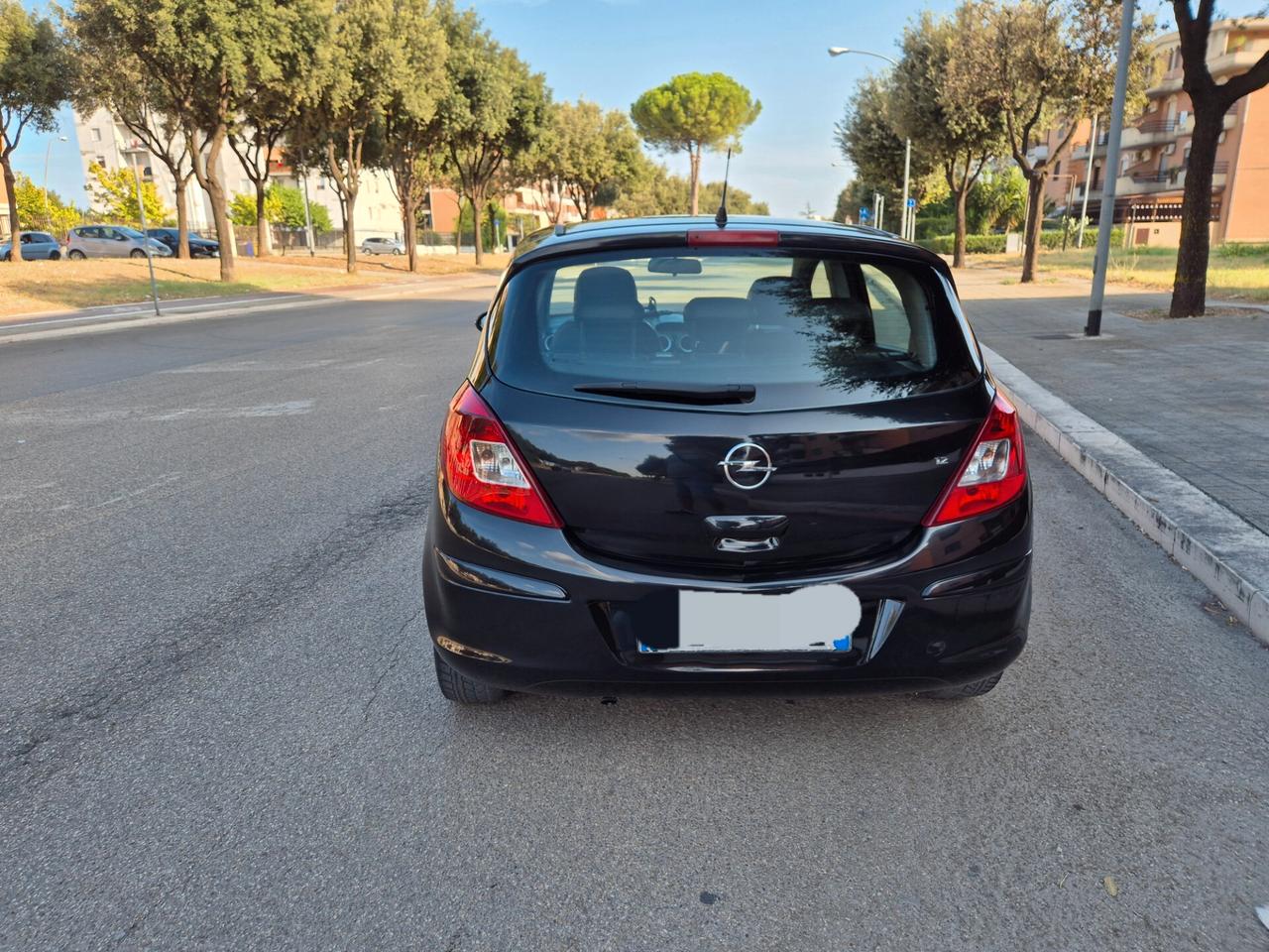 Opel corsa 1.2 gpl anno 08