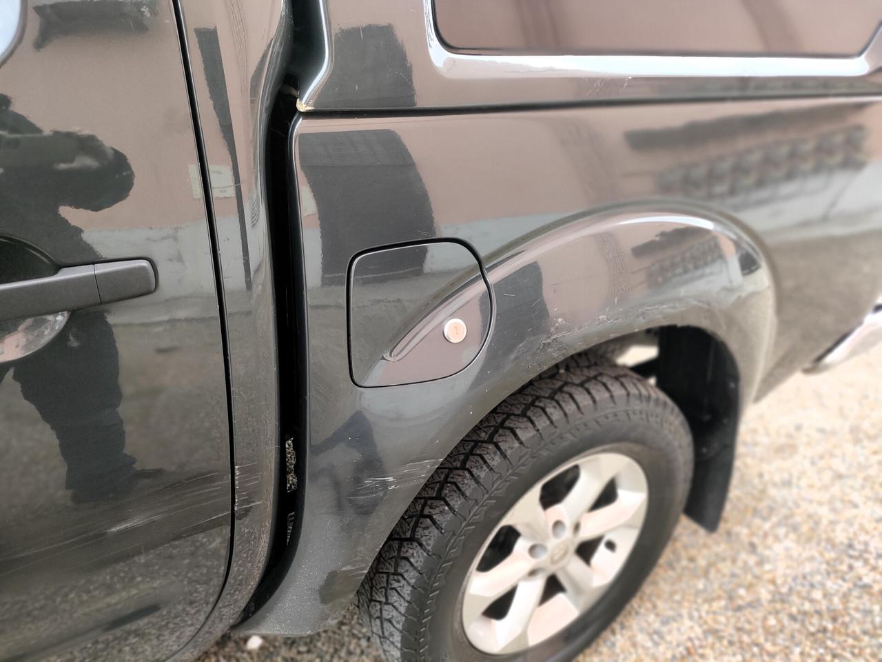 Nissan Navara 2.5 dCi 4p Double Cab LE