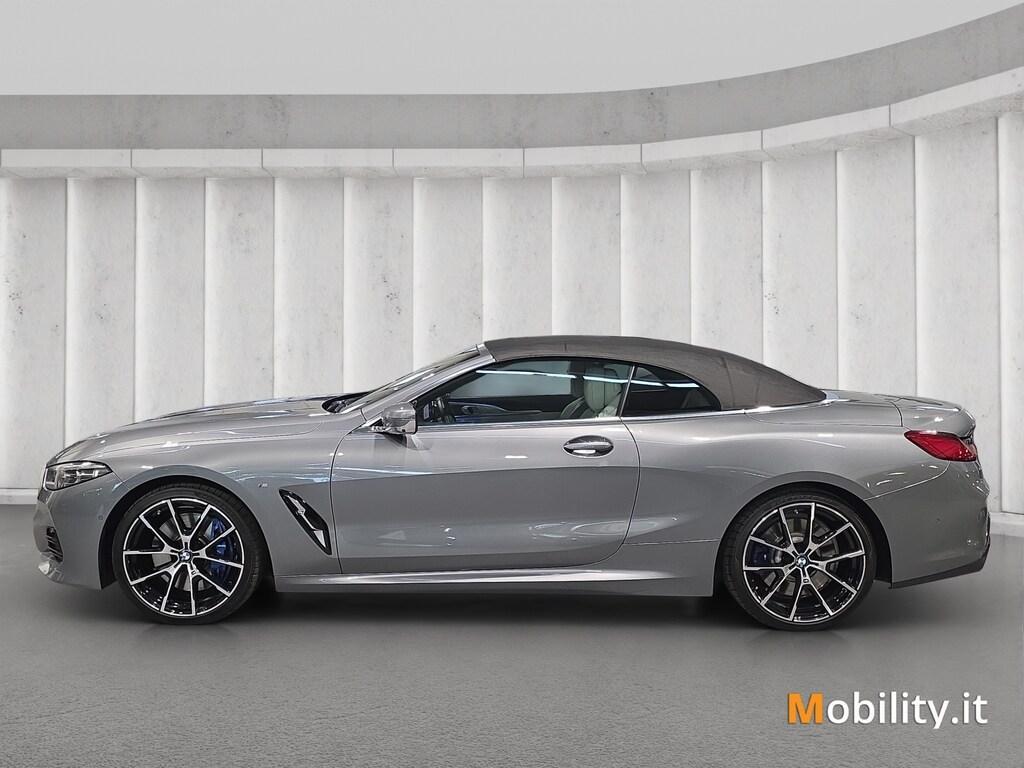 BMW Serie 8 Cabrio 840 d Mild Hybrid 48V Individual Composition Msport xDrive Steptronic