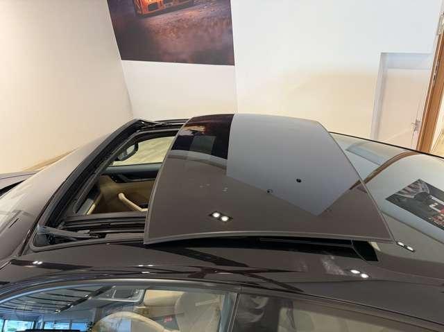 Porsche 992 Coupe 3.0 Carrera - iva esposta - sport design