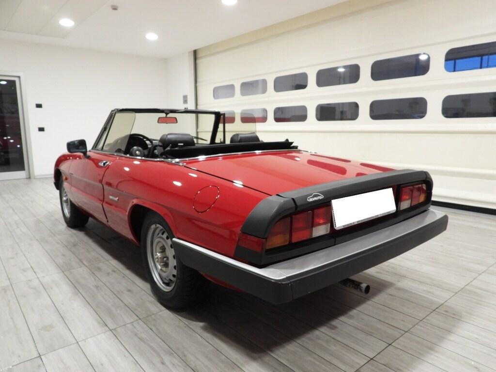 Alfa Romeo Spider 1.6