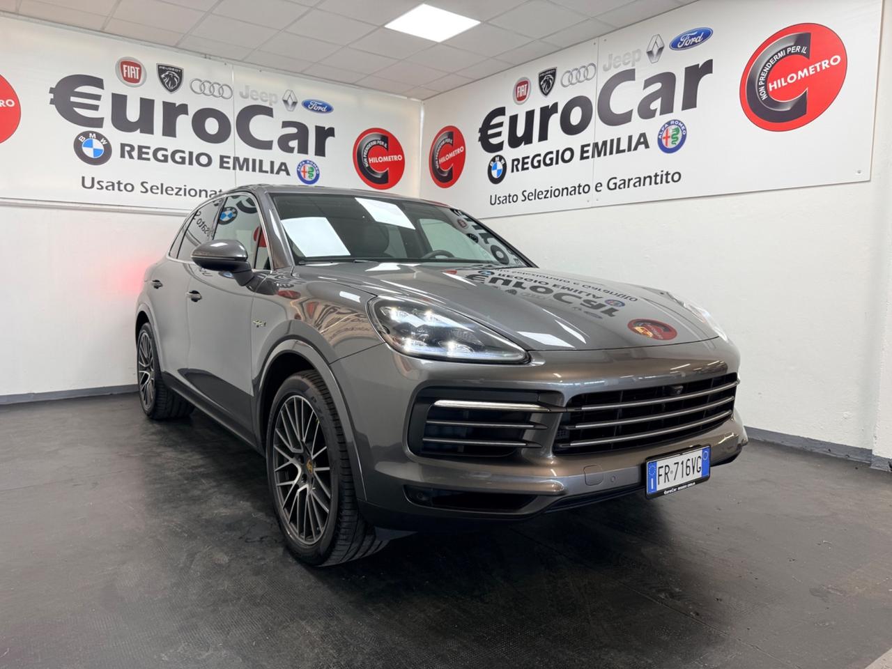 Porsche Cayenne 3.0 V6 462CV TOT E-Hybrid 07/2018 UFFICIALE