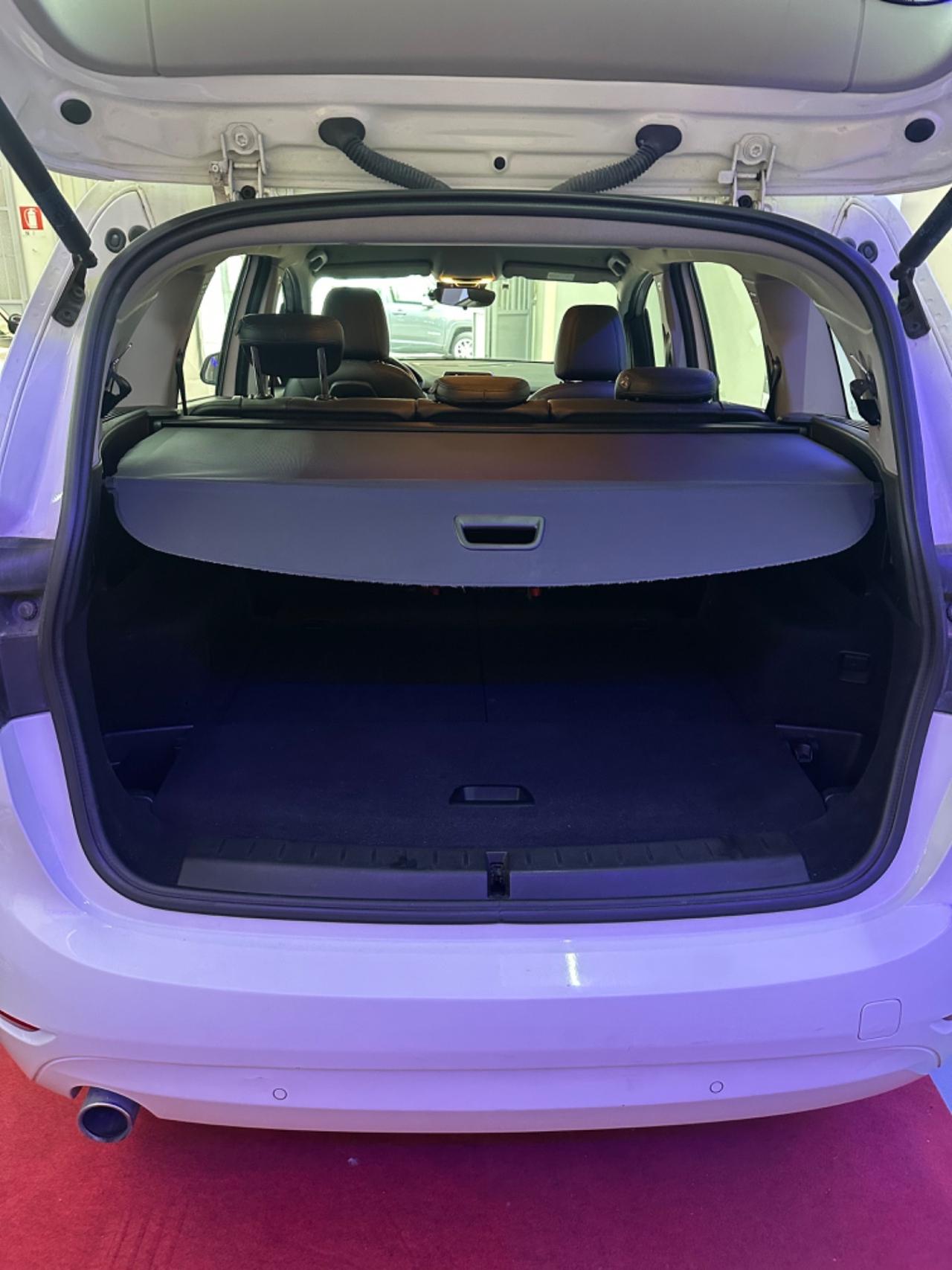 Bmw 216 216d Active Tourer Luxury