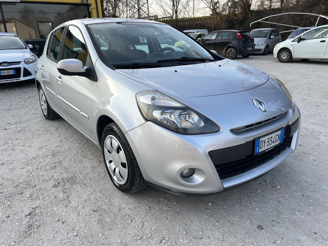 RENAULT CLIO 1.2 75CV GPL UNICO PROP. NEOPATENTATI