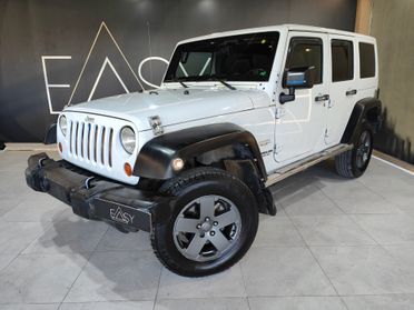 Jeep Wrangler Unlimited 2.8 crd Sahara auto