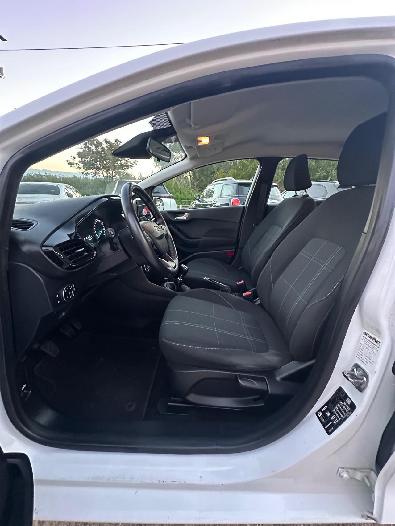 Ford Fiesta 1.5 EcoBlue 5 porte Connect