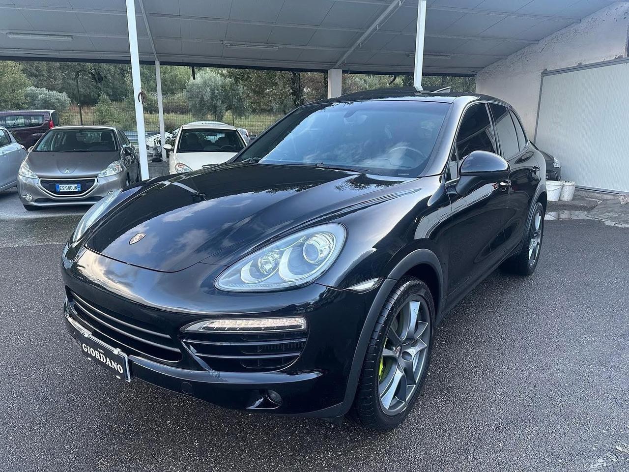 Porsche Cayenne 3.0 Diesel 240 cv tetto apribile