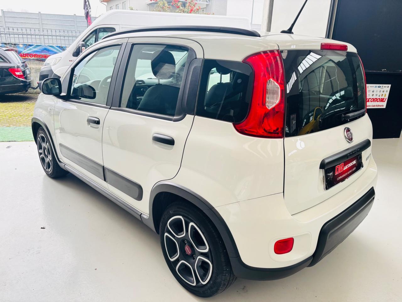 Fiat Panda 1.0 FireFly S&S Hybrid Sport