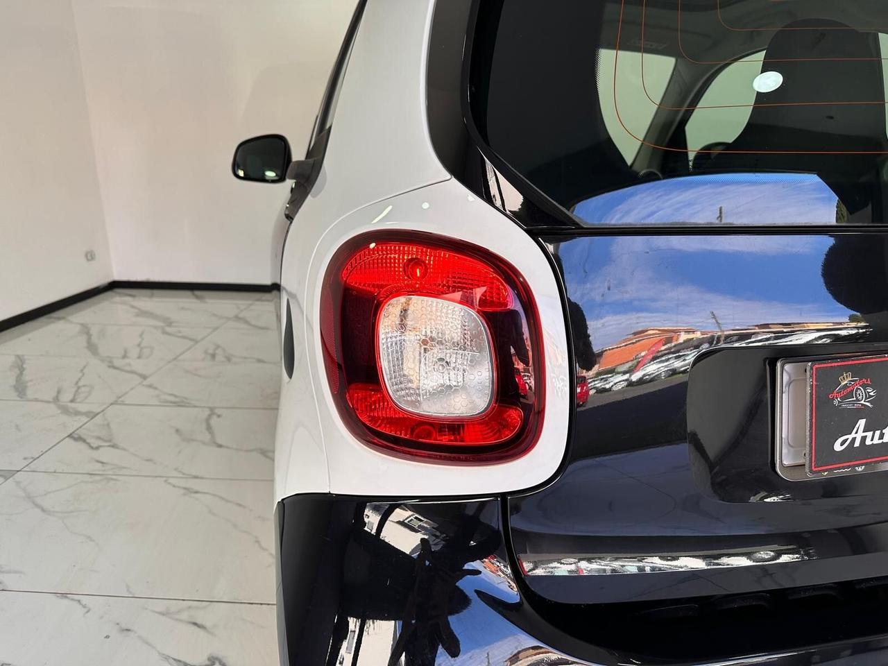 Smart ForTwo 70 1.0 Passion-GARANTITA-2014