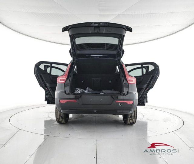 VOLVO XC40 B3 Mild hybrid Benzina Plus Dark