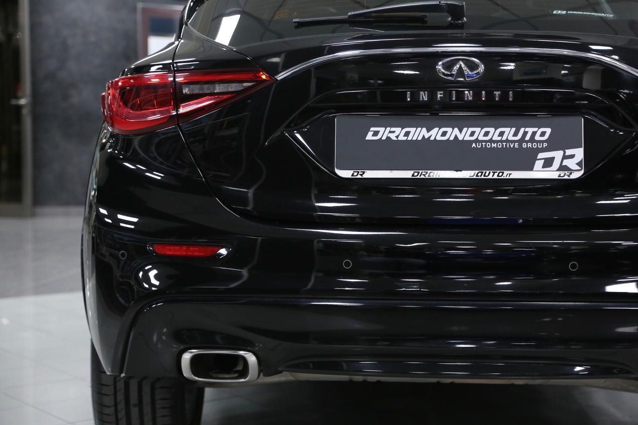 Infiniti Q30 1.5 diesel Premium Tech