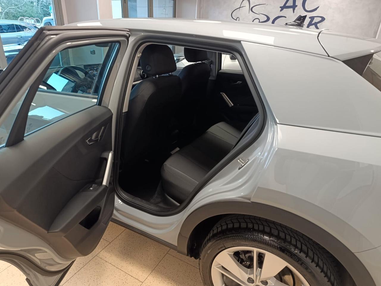 Audi Q2 35 TDI S tronic Business