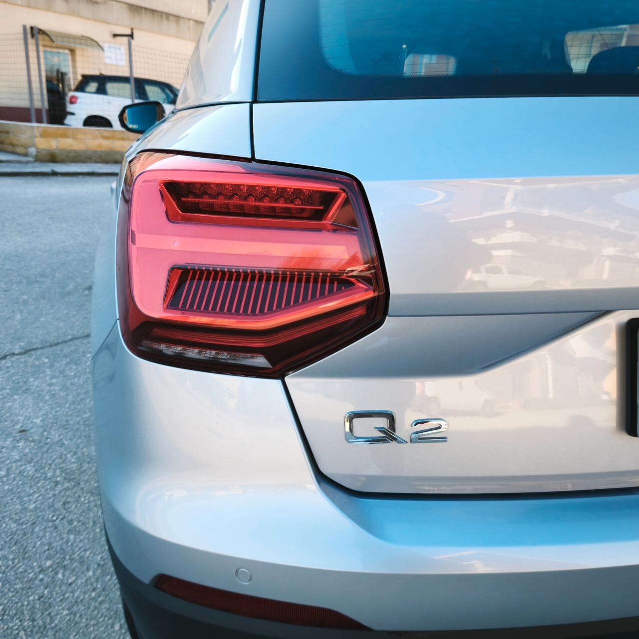 Audi Q2 30 TDI Business E6d