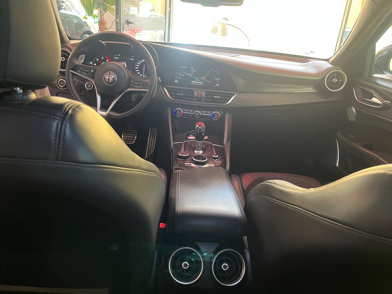 Alfa Romeo Giulia 2.2 210 CV Q4 HARMAN KARDON FULL!