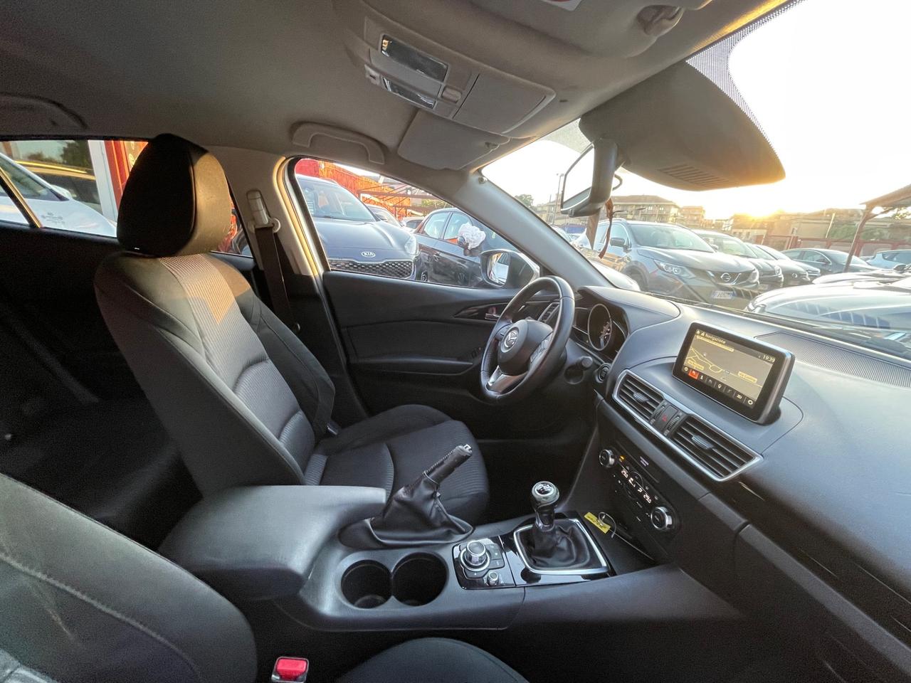 Mazda3 2.2 Skyactiv-D Exceed-unipro-rate-garanzia