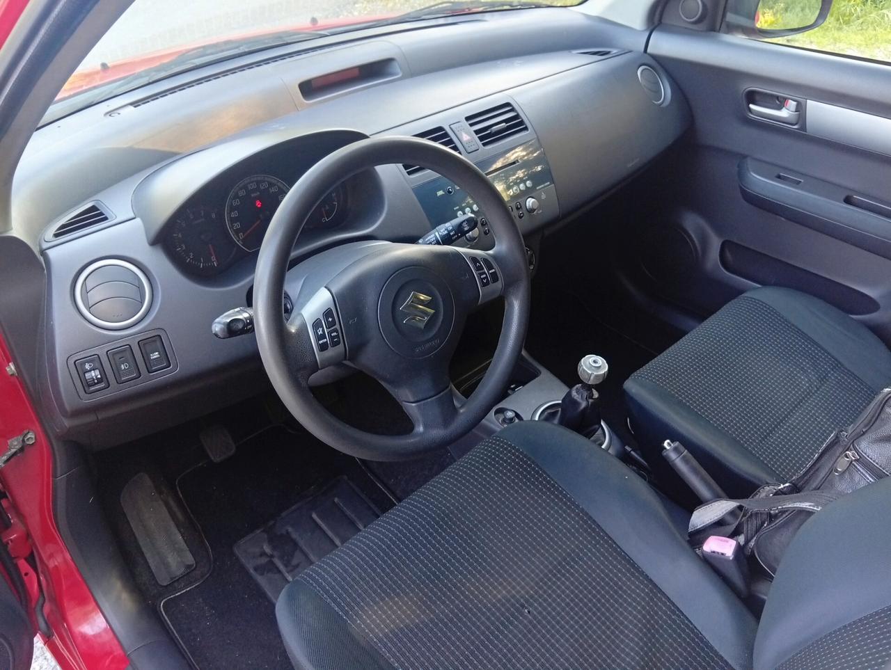 Suzuki Swift 1.3 5p. GLX