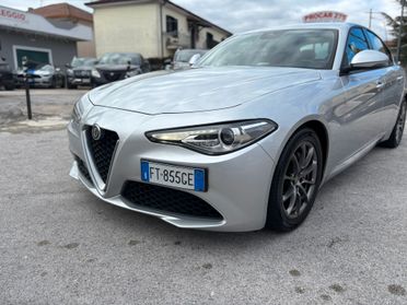 Alfa Romeo Giulia 2.2 Turbodiesel 160 CV XENON LED PELLE VELOCE