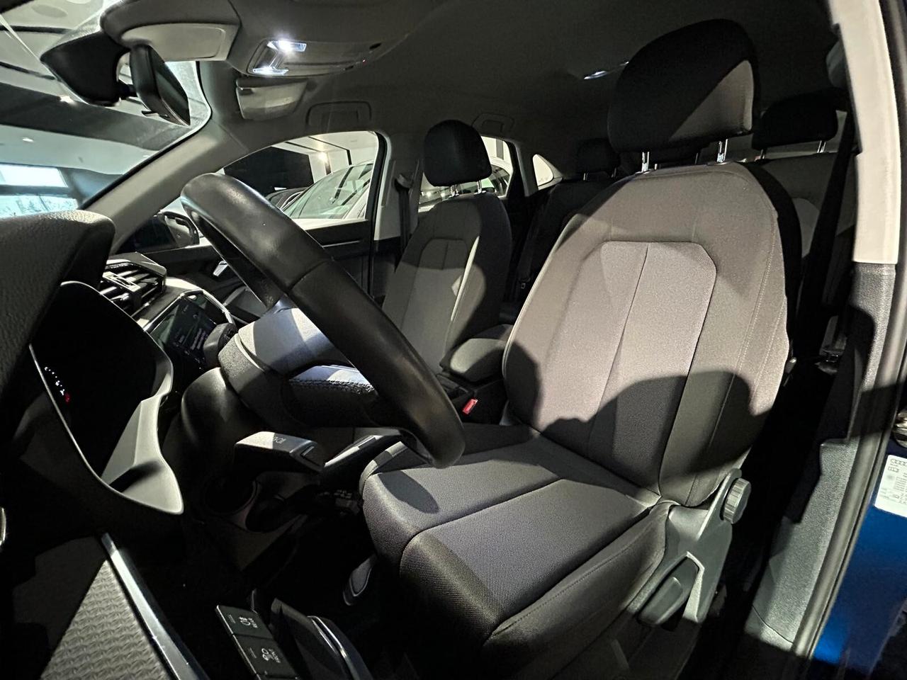 Audi Q3 45 TFSI e S tronic Business