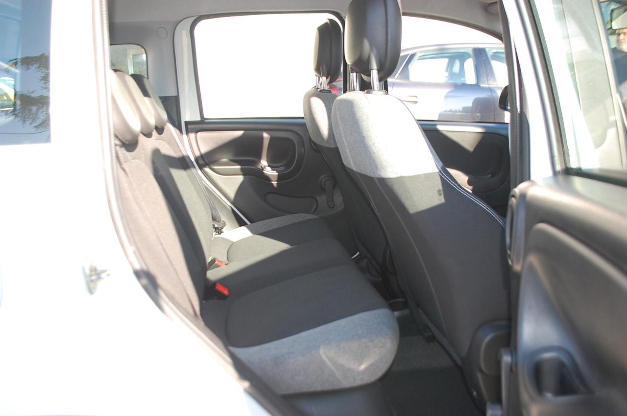 Fiat Panda 1.0 firefly hybrid 69CV City Life S&S USB Uf Italy