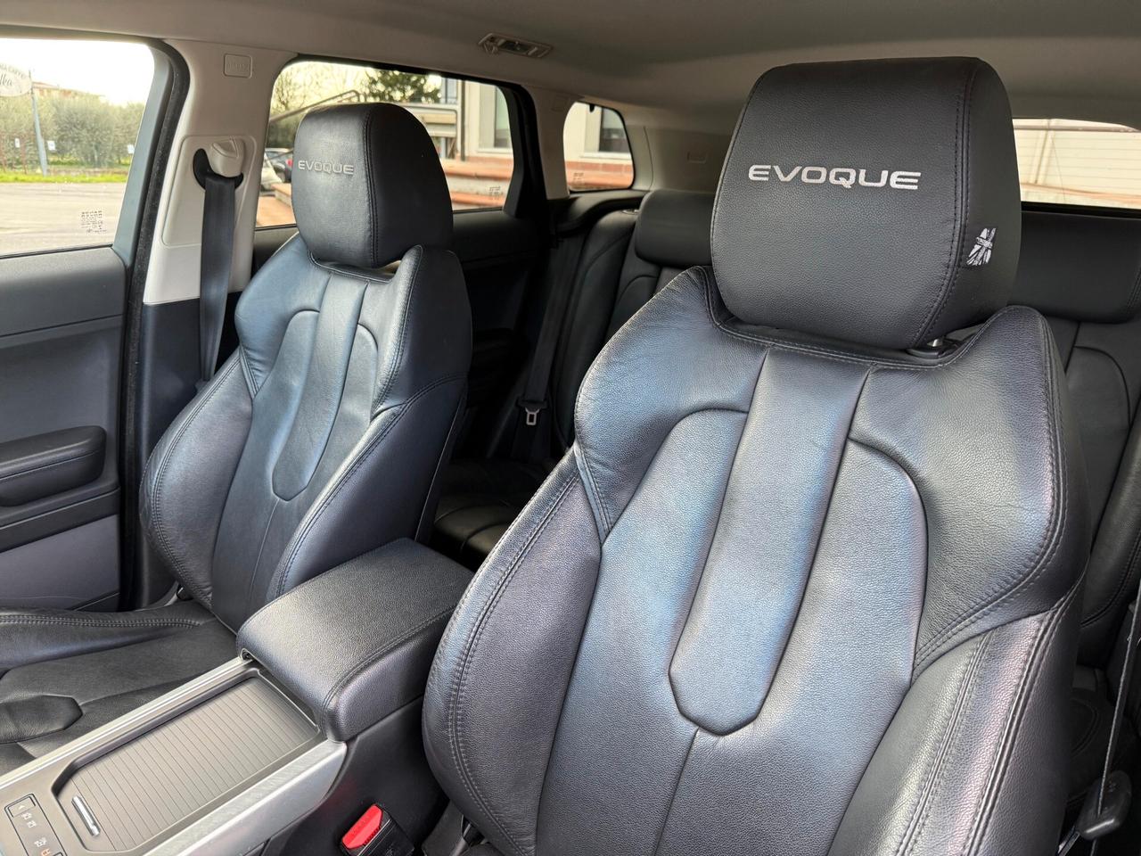 Land Rover Range Evoque 2.2 TD4 5p. British Edition Dynamic