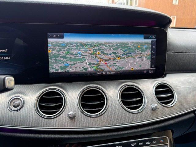 MERCEDES-BENZ E 220 d 4Matic Auto Premium Plus
