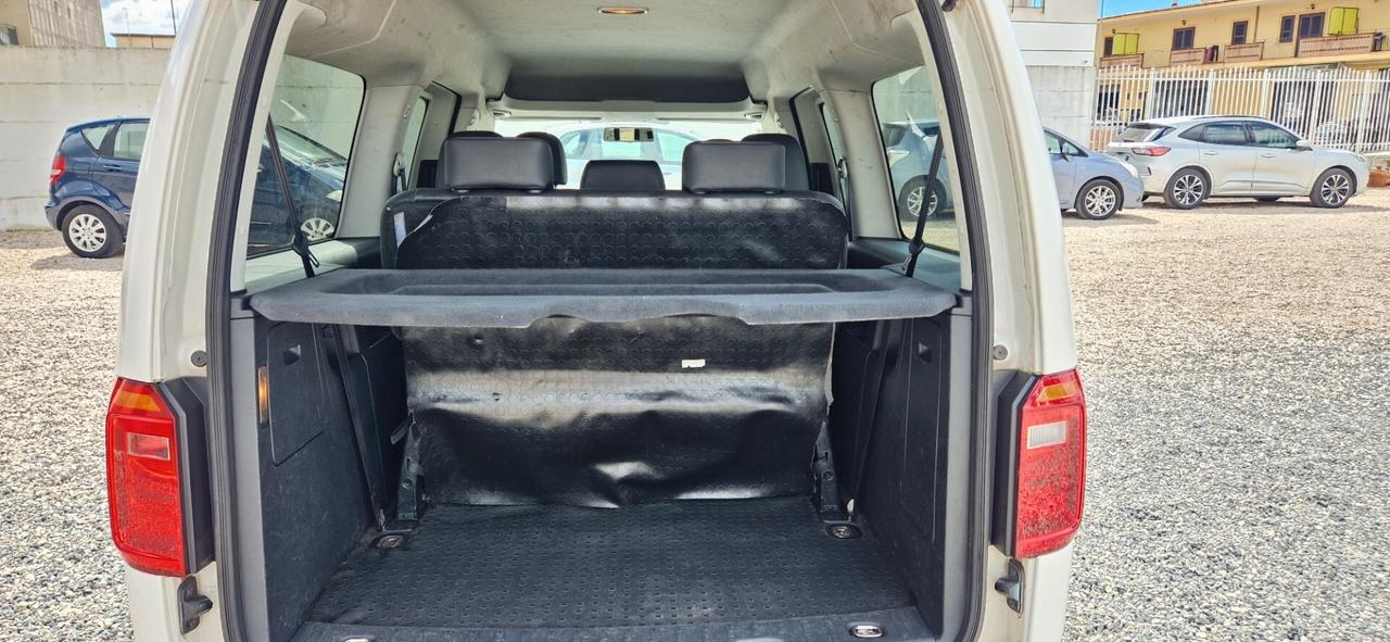Volkswagen Caddy Pianale Ribassato 2.0 TDI 150 CV 7posti Highline 7posti