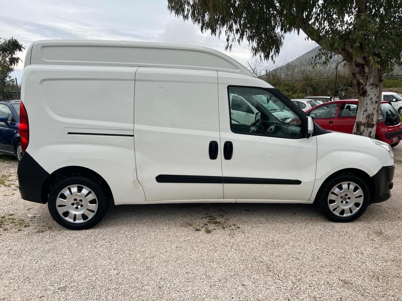 Fiat Doblò 1.6 MJT 90CV Dualogic Tetto Alto XL