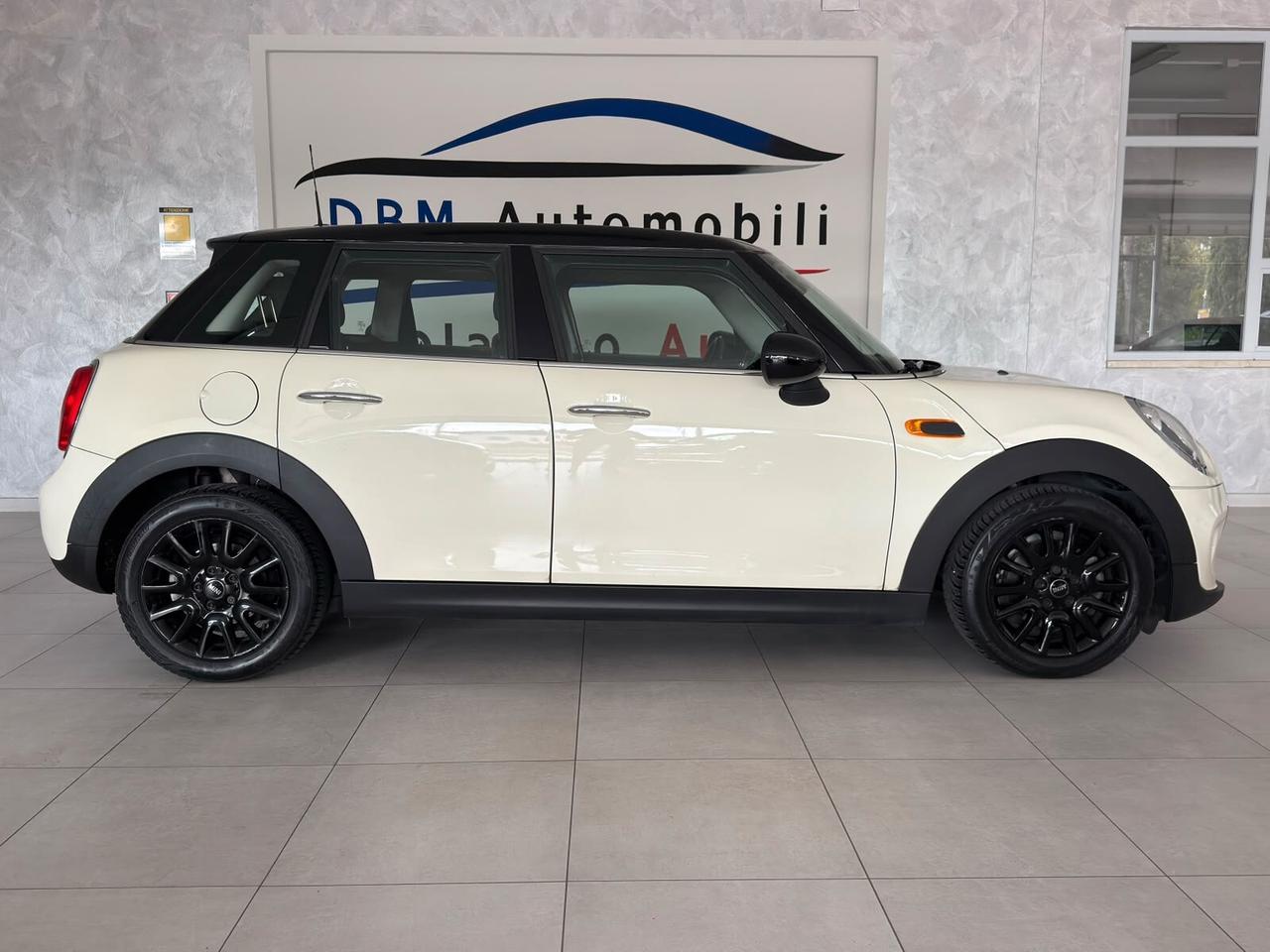 Mini 1.5 Cooper D Business XL