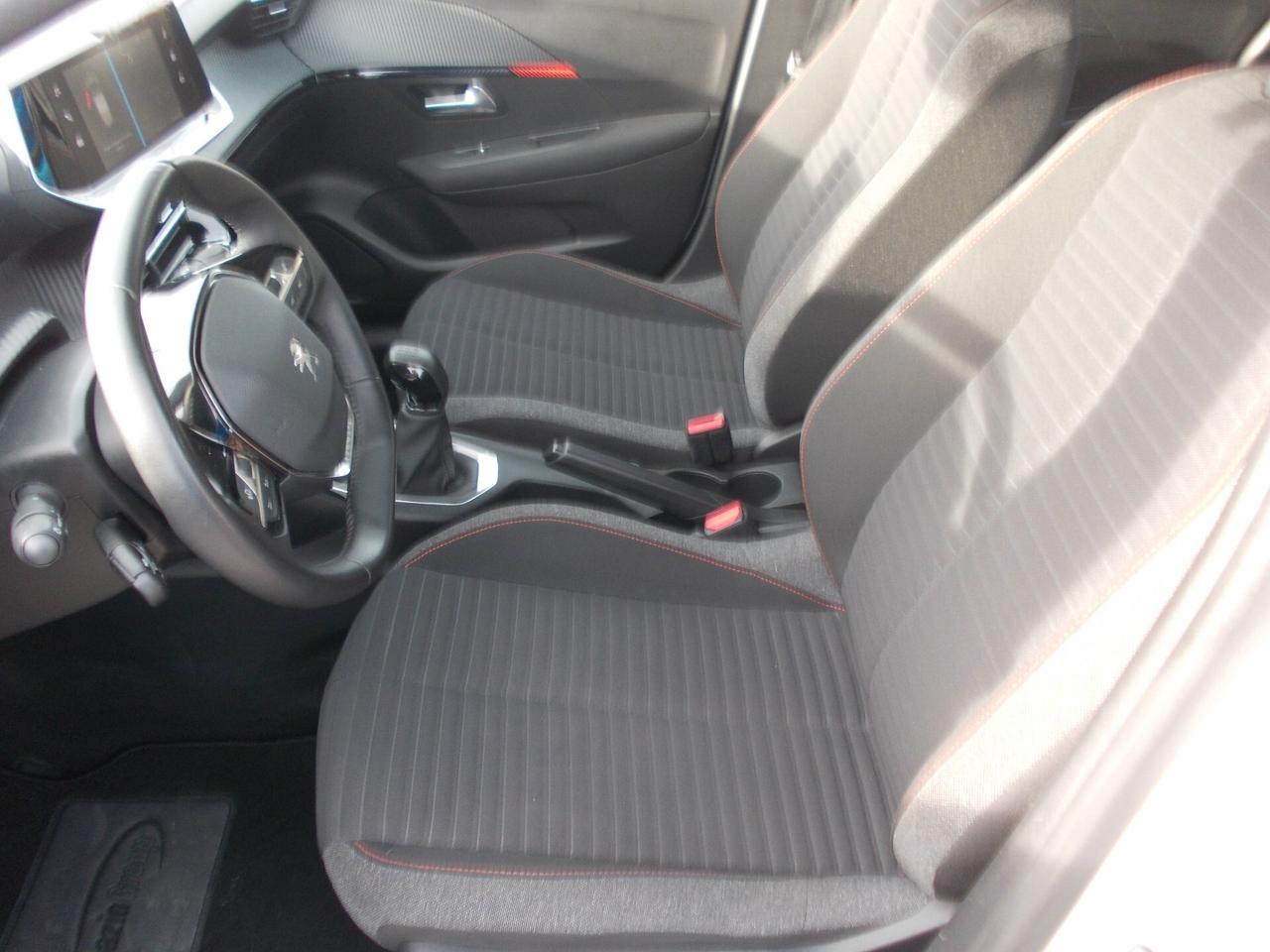 Peugeot 208 PureTech 12 -Active-5 P.-KM28325-SI NEOPATENTATI