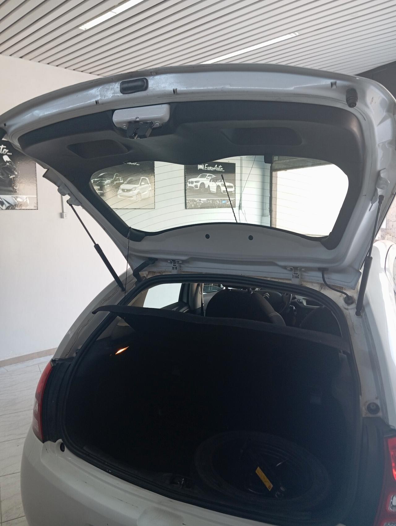 Citroen C3 1.1 Benz/GPL 2011 CON GARANZIA