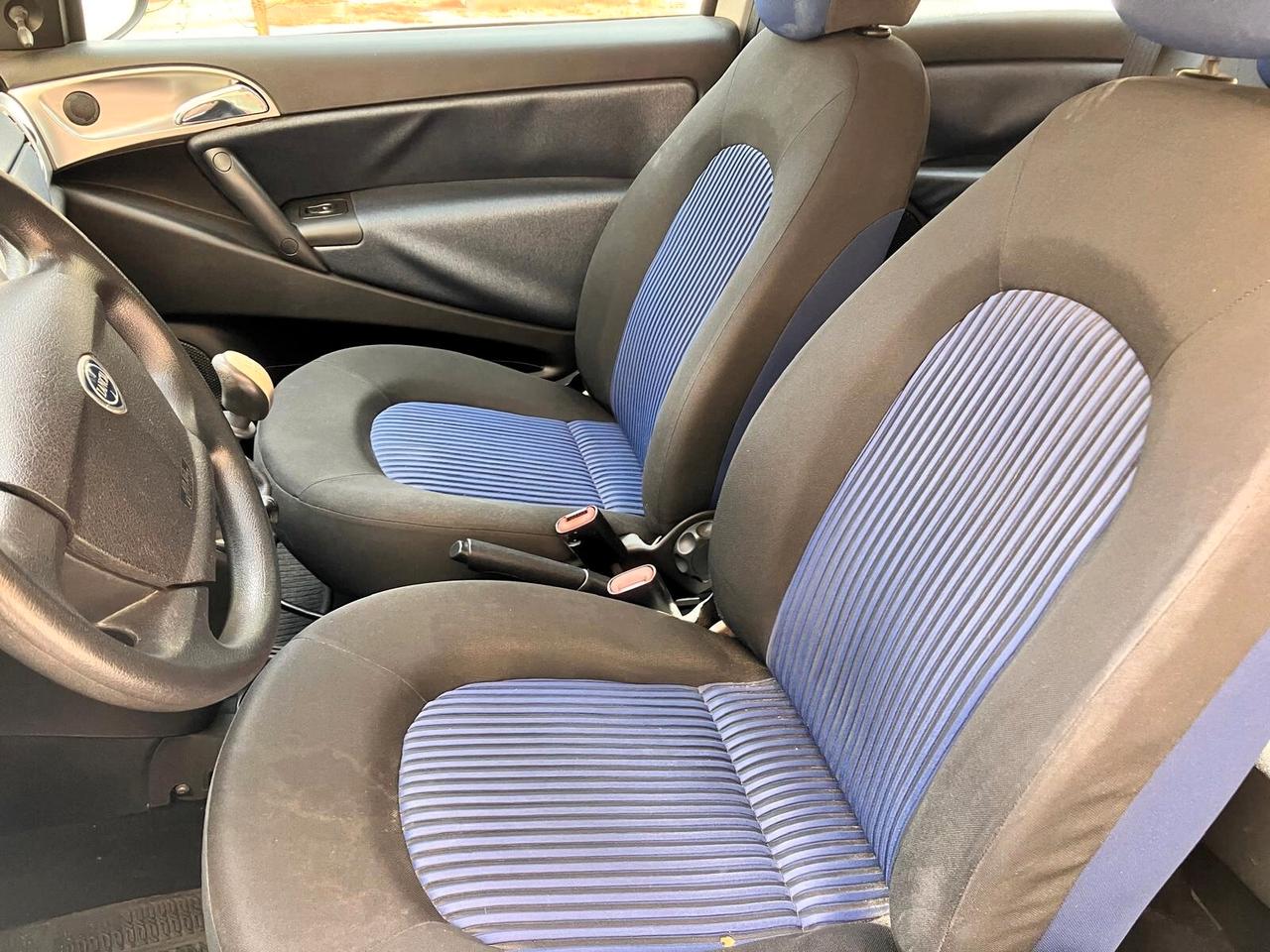 Lancia Ypsilon 1.2 Oro