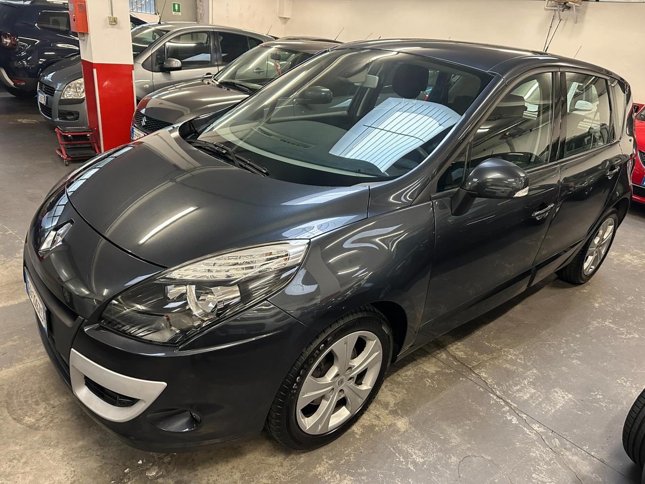 Renault Scenic Scénic X-Mod 1.5 dCi 110CV Dynamique