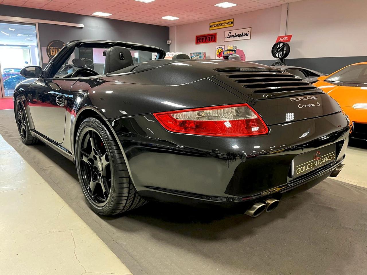 Porsche 911 Carrera S Cabriolet