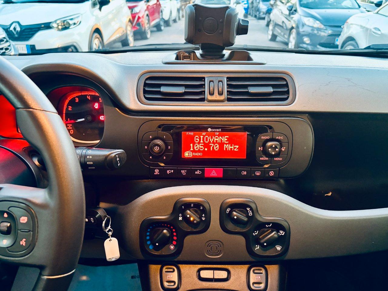 Fiat Panda 1.0 firefly hybrid Sport s&s 70cv 5p.ti