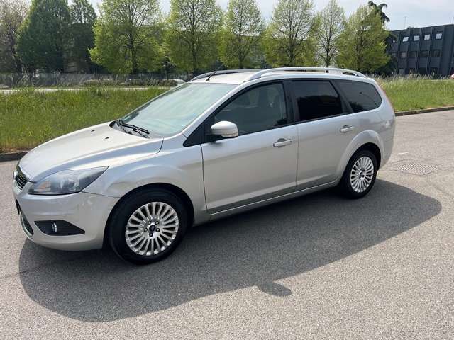 Ford Focus Style Wagon 1.6 tdci Titanium 90cv*NEOPATENTATI*