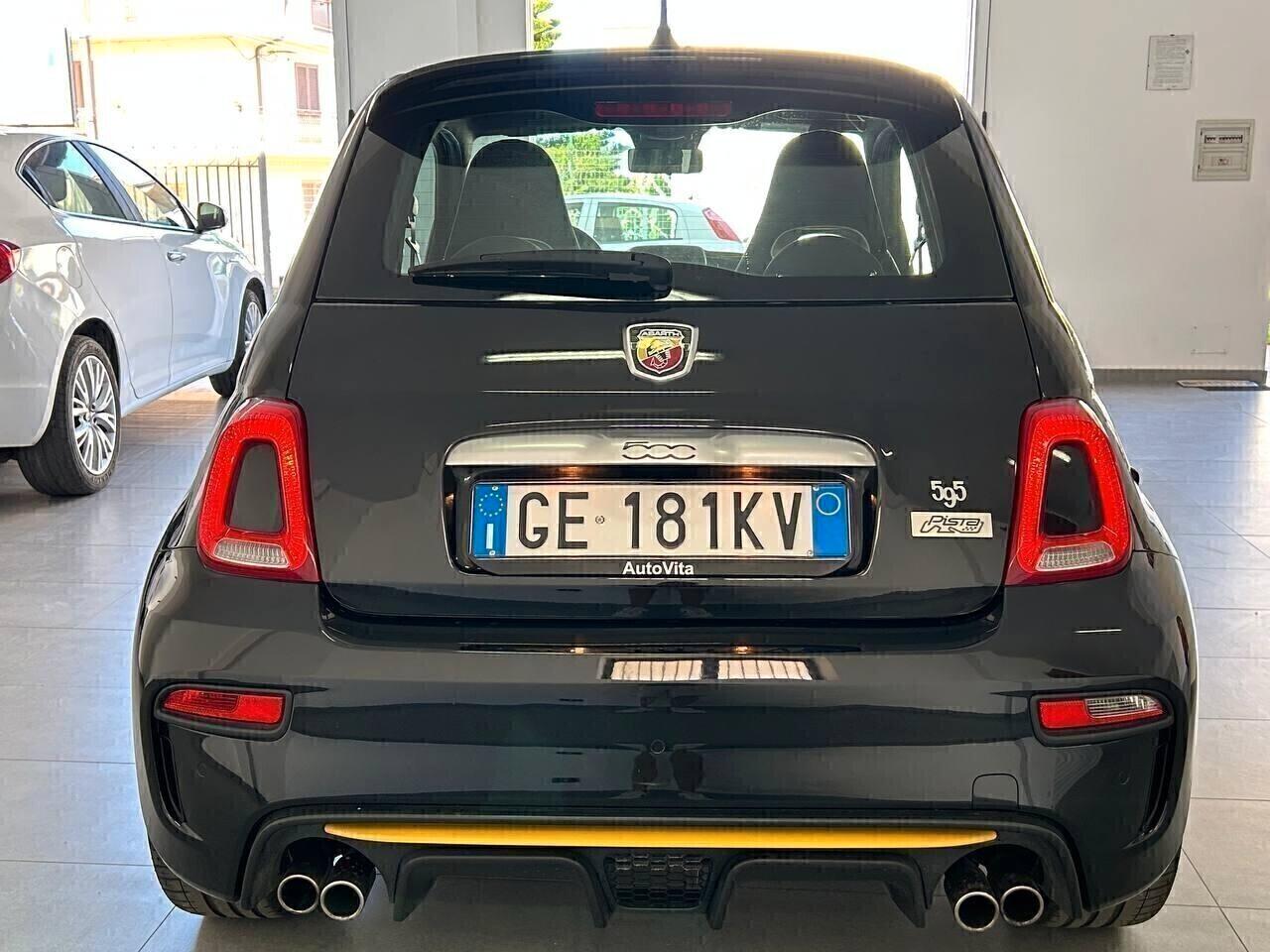 Abarth 595 1.4 Turbo T-Jet PISTA 165 CV
