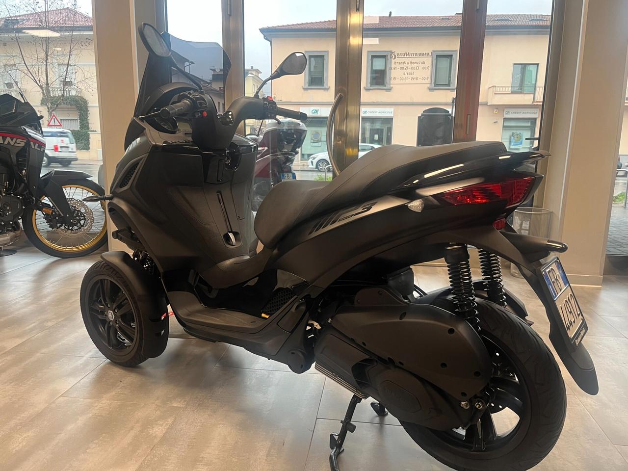 Piaggio MP3 300 Abs Hpe