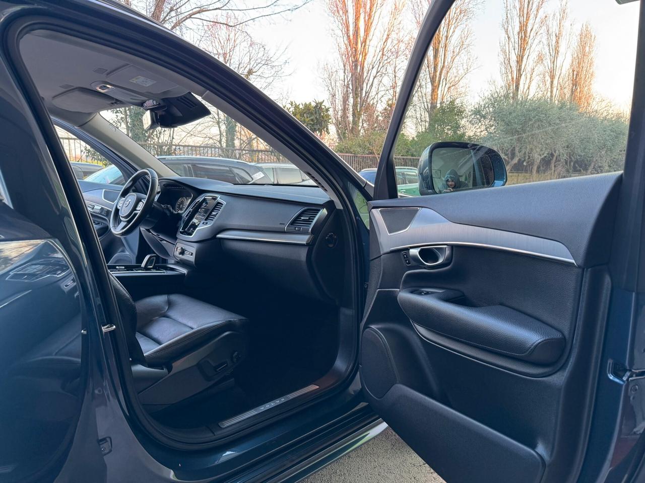 Volvo XC 90 XC90 B5 AWD GEARTR MOMENTUM HYBRID GARAN24ME