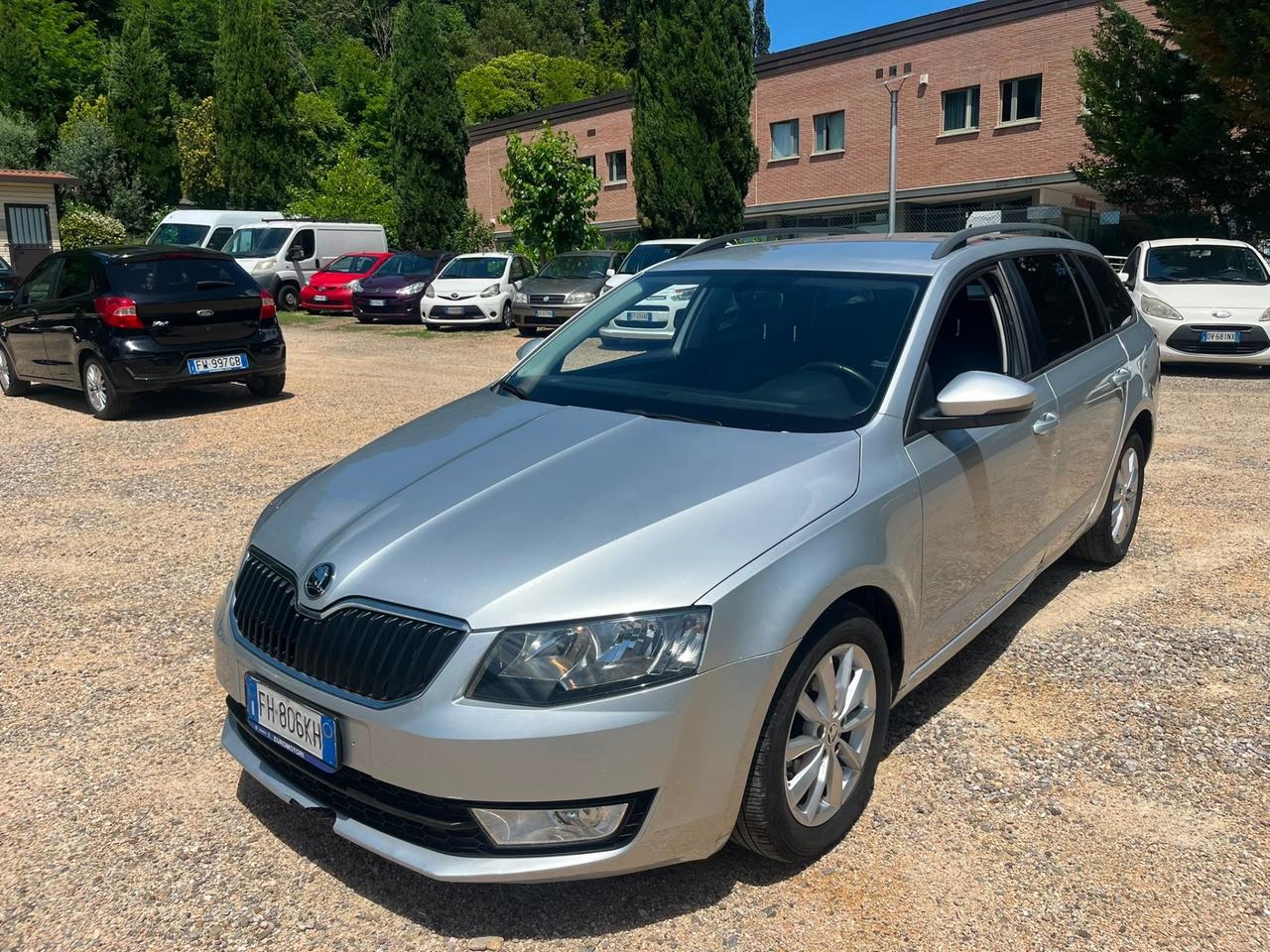 Skoda Octavia 1.6 TDI CR 115 CV DSG Wagon Style