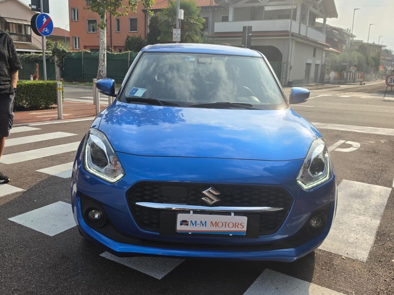 Suzuki Swift 1.2 Hybrid Top