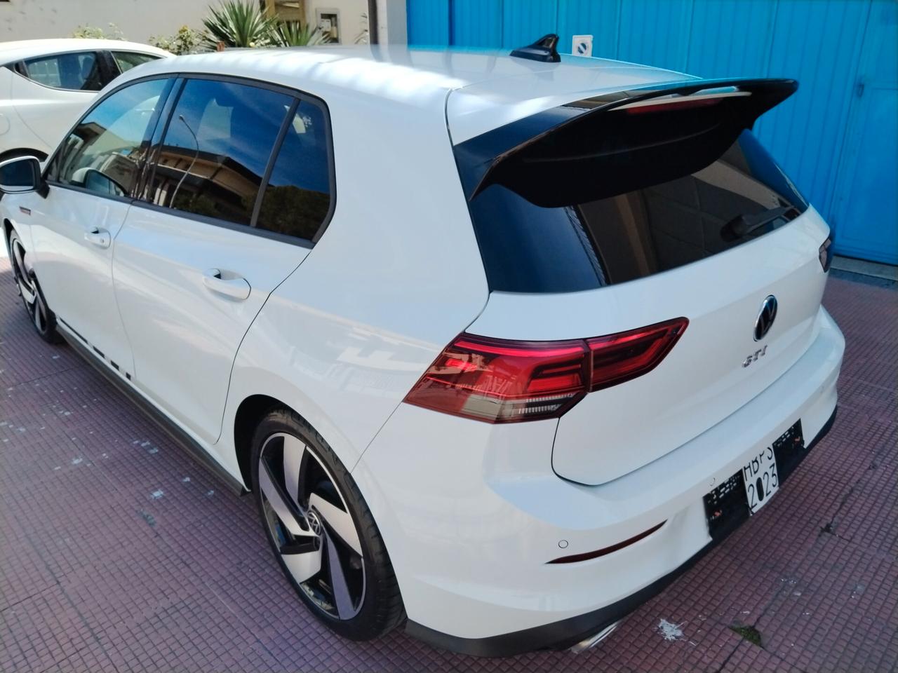 Volkswagen Golf GTI Golf 2.0 TSI GTI DSG