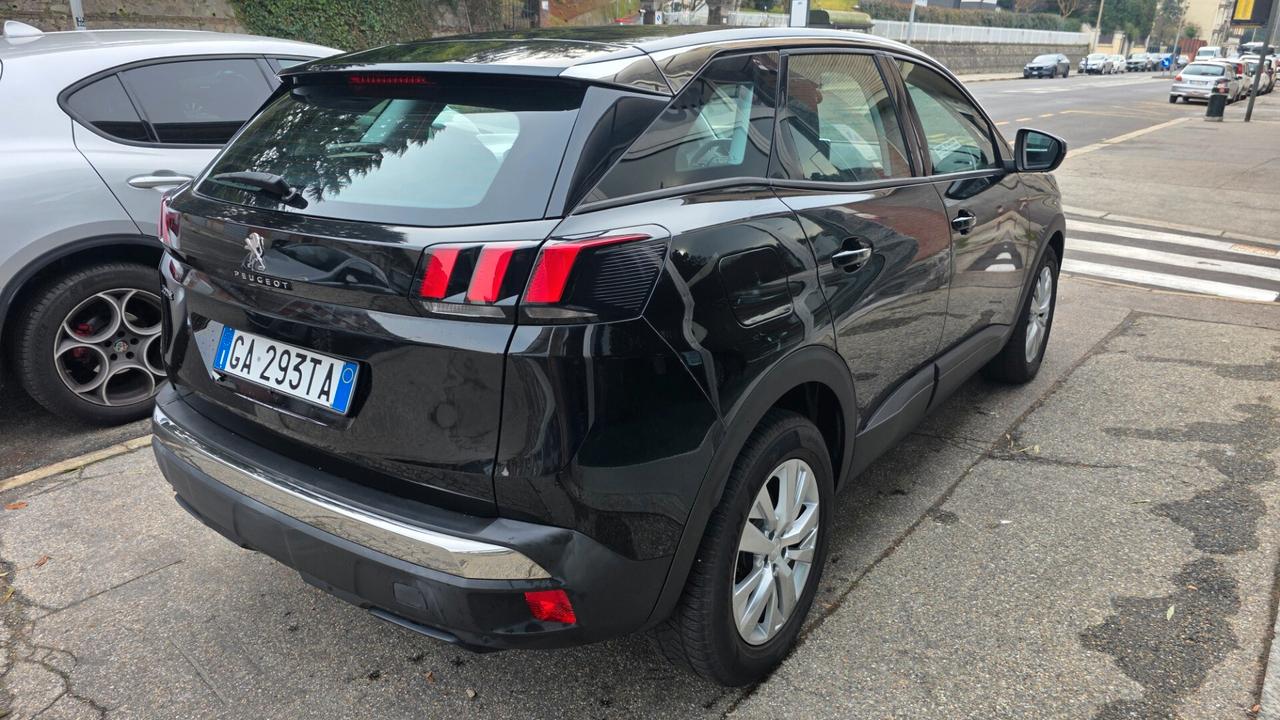 Peugeot 3008 BlueHDi 130 S&S Business