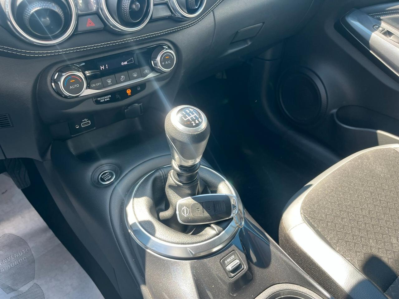 Nissan Juke 1.0 DIG-T 114 CV N-Connecta