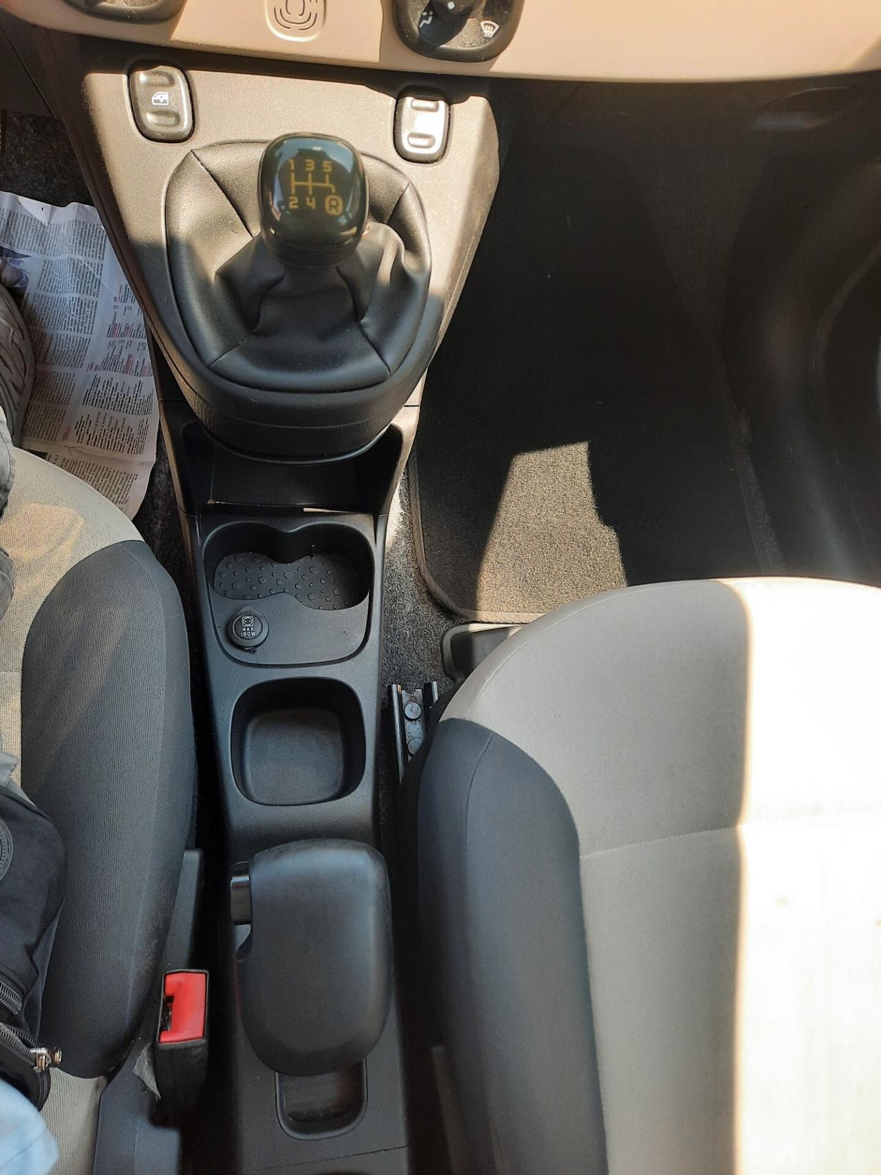 Fiat Panda 1.2 Lounge OK NEOPATENTATI