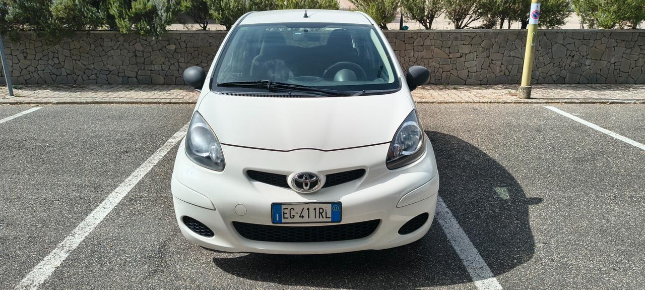 Toyota Aygo 1.0 12V VVT-i 5 porte