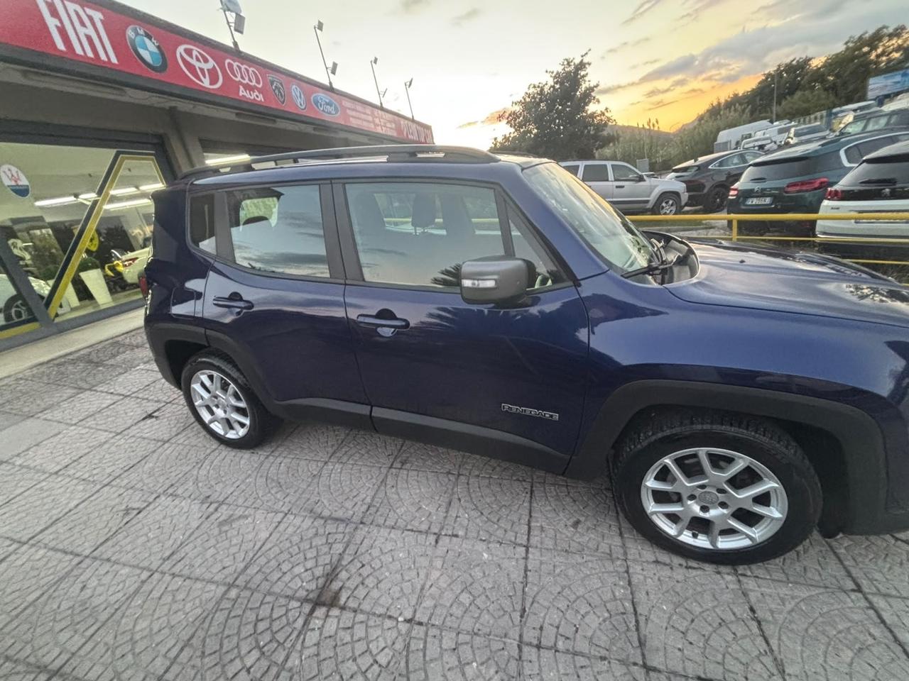 Jeep Renegade 2022 si accettano permute e finanziamenti